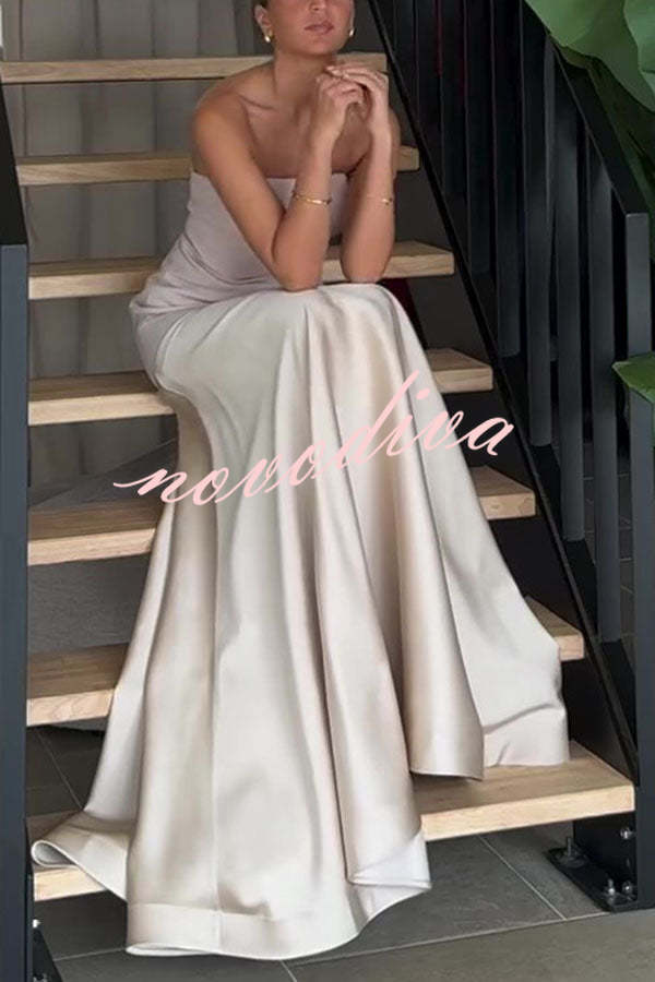 Vestido largo de gala palabra de honor de satén con paneles y vuelo, elegancia atemporal