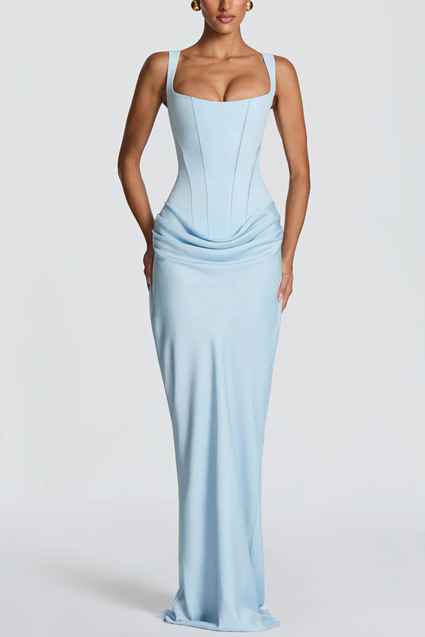 Vestido largo Larrah con escote cuadrado, lazada en la espalda y bajo drapeado de satén
