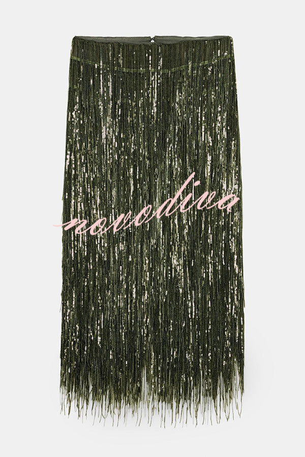 Falda midi elegante de lentejuelas con flecos