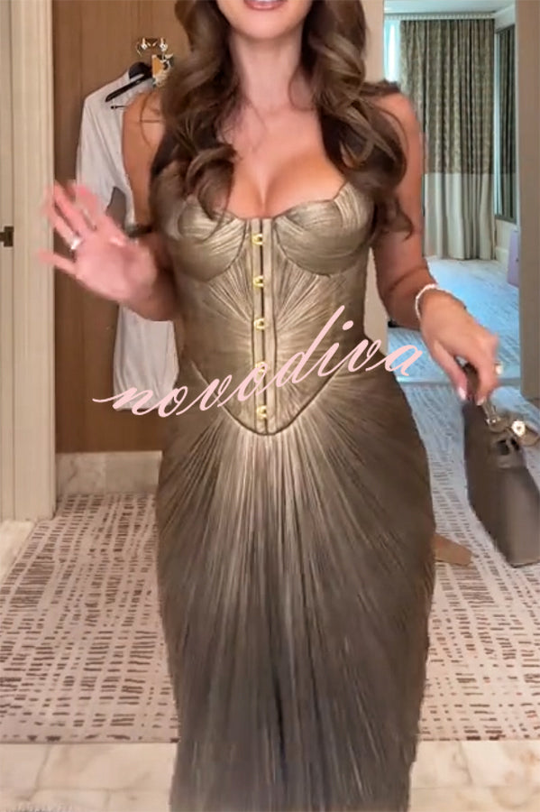 Vestido largo metalizado plisado con cuerpo esculpido, lazada en la espalda y drapeado