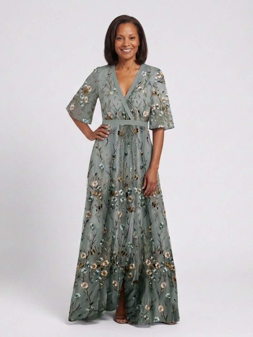 Evadne | Vestido Maxi Floral de Manga Corta y Escote en V